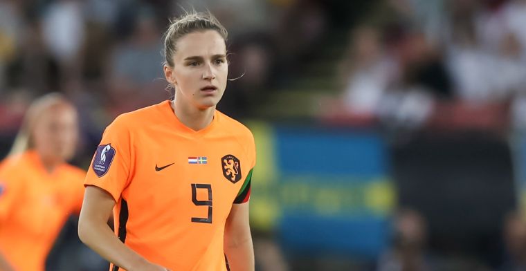 Vivianne Miedema maakt weer onderdeel uit van de Oranje-selectie na haar blessure