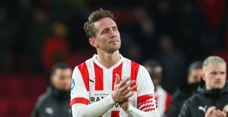 De Jong: 'Ramalho verbaast zich soms hoe verdedigers er bij mij in mogen beuken'