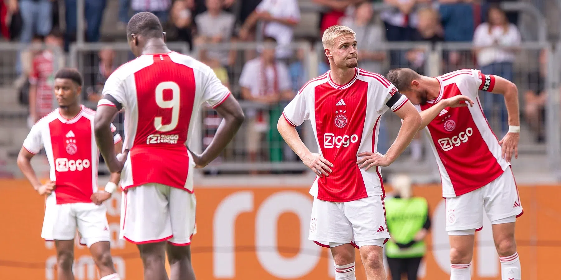 Veel twijfelgevallen bij Ajax voor 'degradatiekraker': 'Hoop dat het meevalt'