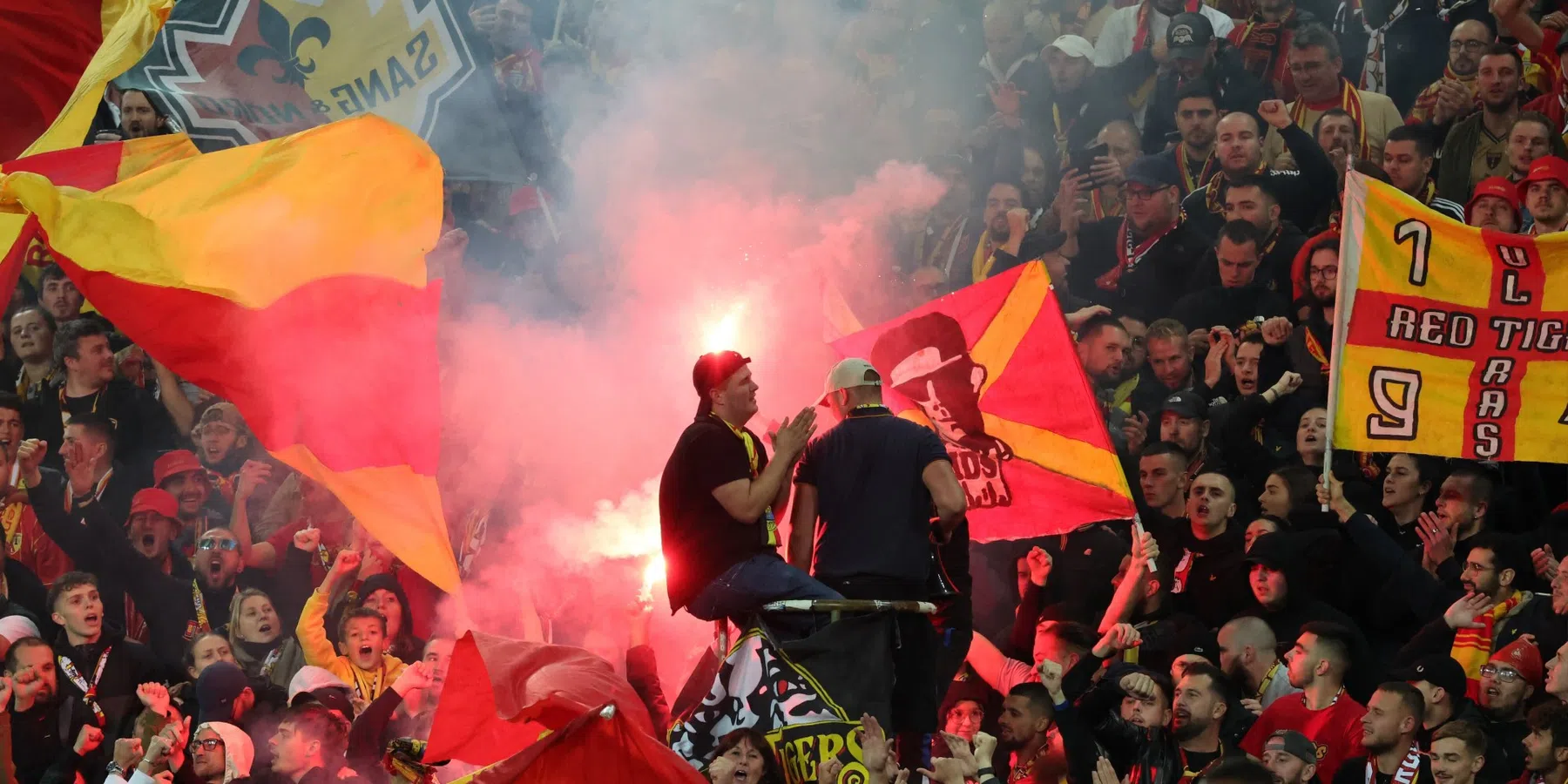 '24 gewonden na rellen tussen Lens en PSV, Eindhovenaren kunnen boete verwachten'
