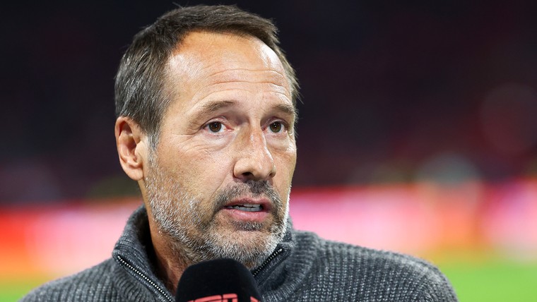 Volg hier de persconferentie van Van 't Schip en Brobbey voor duel met Brighton