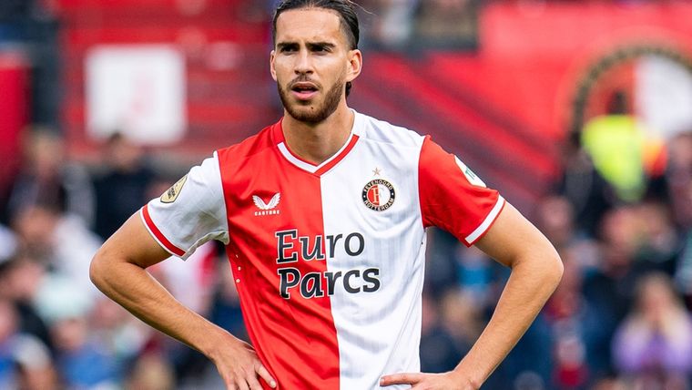 Feyenoord-middenvelder Ramiz Zerrouki sluit degradatie Ajax niet uit