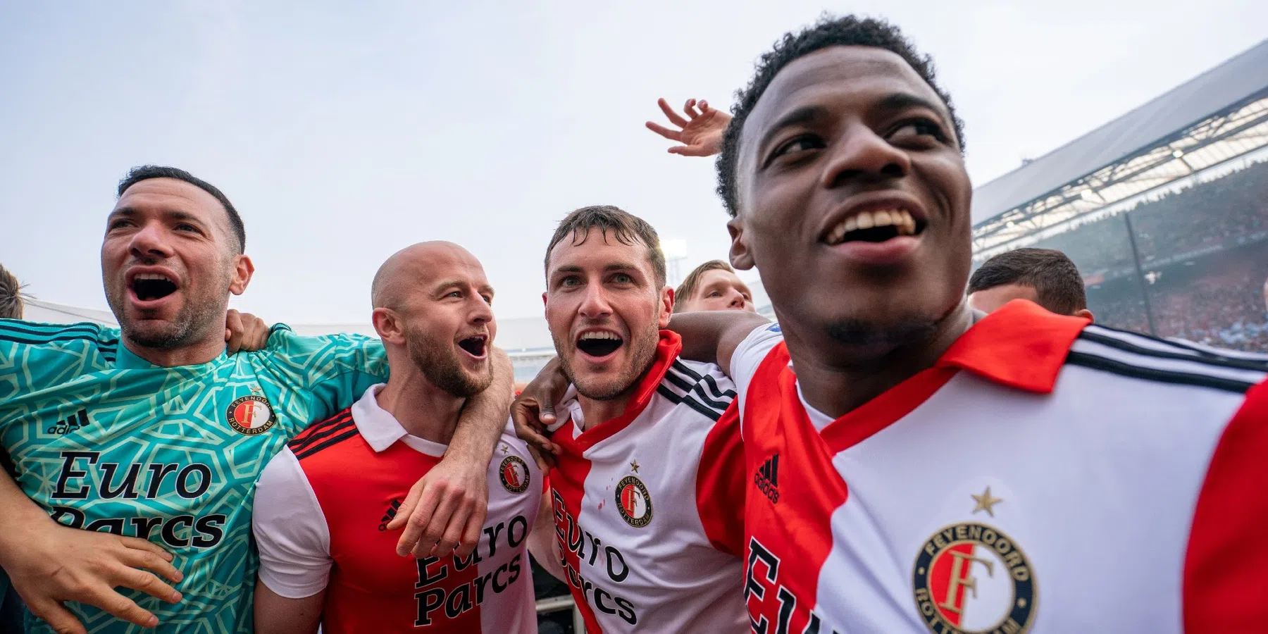 Feyenoord heeft van Go Ahead Eagles gewonnen in een oefenduel