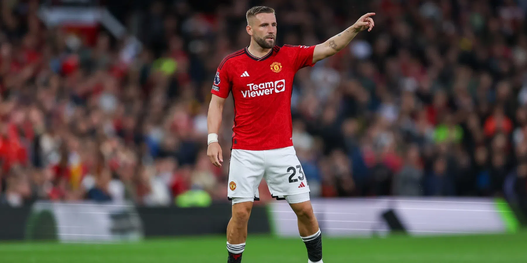 Luke Shaw is teruggekeerd op het trainingsveld van Manchester United