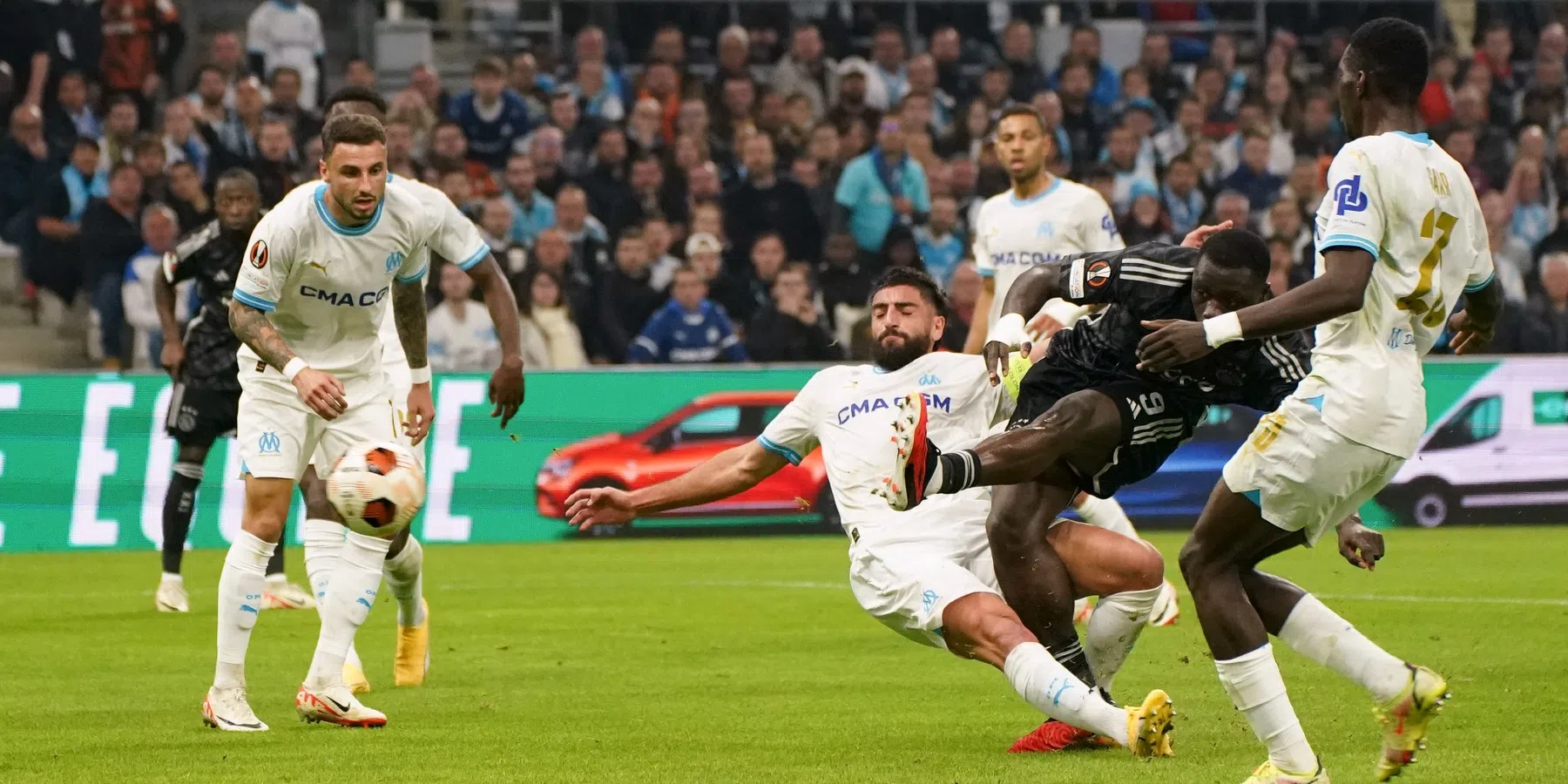 Europa League-avontuur Ajax ten einde na nederlaag in en tegen Marseille