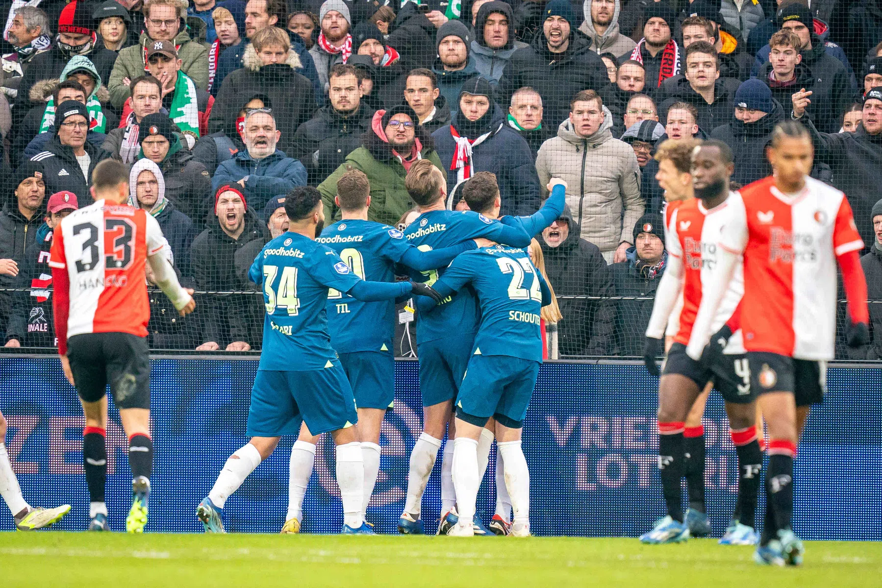 PSV wint topper tegen Feyenoord