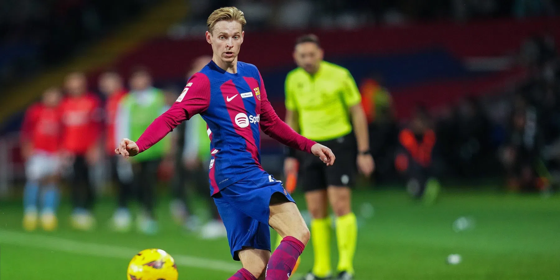 Frenkie de Jong speelt woensdag niet in de Champions League met Barcelona