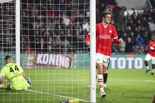 Thumbnail for article: Mogelijke problemen voor PSV na Til-transfer geschetst: 'Van geen kwaad bewust'