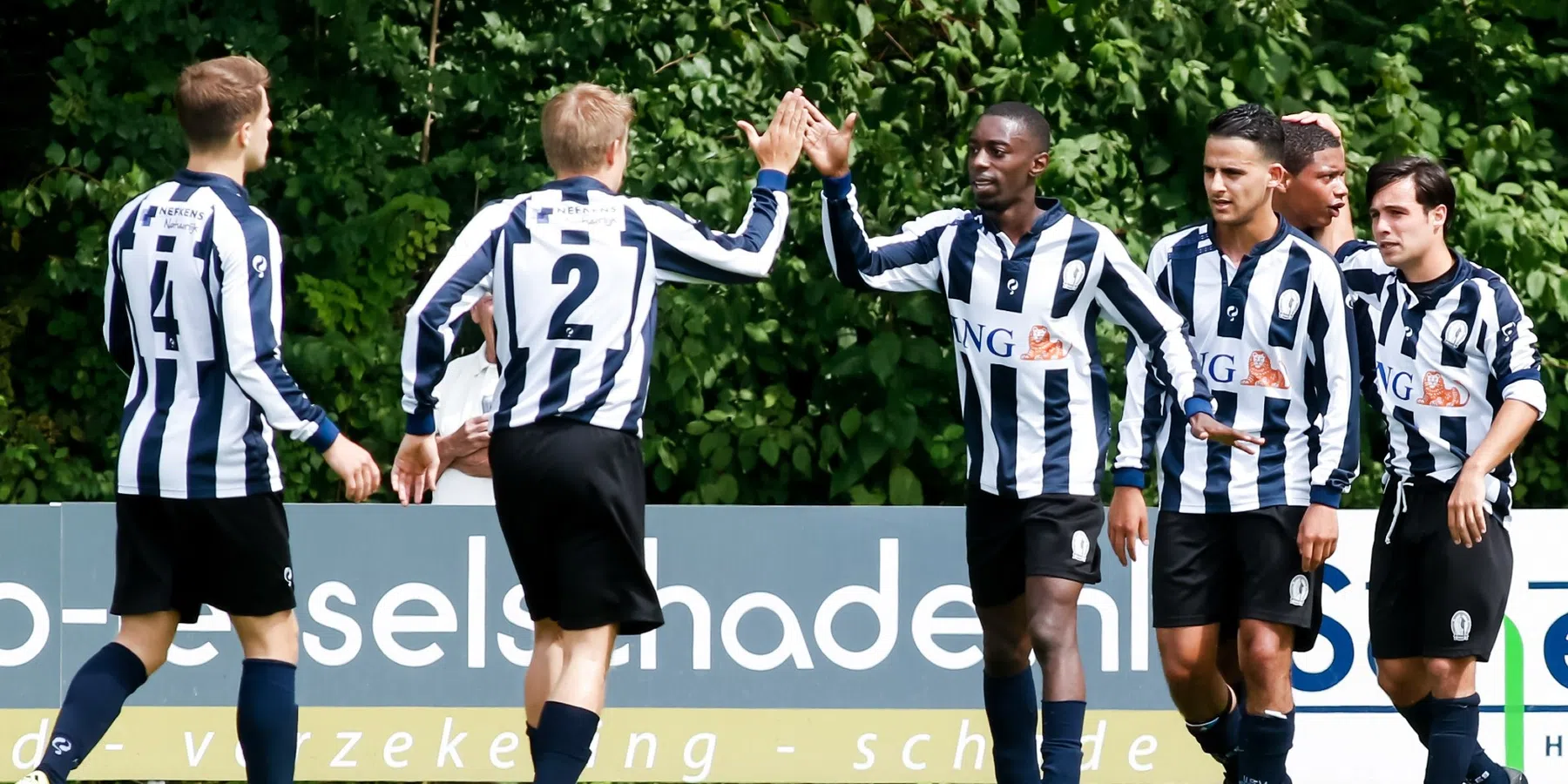 In welke divisie speelt amateurclub Hercules, de bekertegenstander van Ajax?