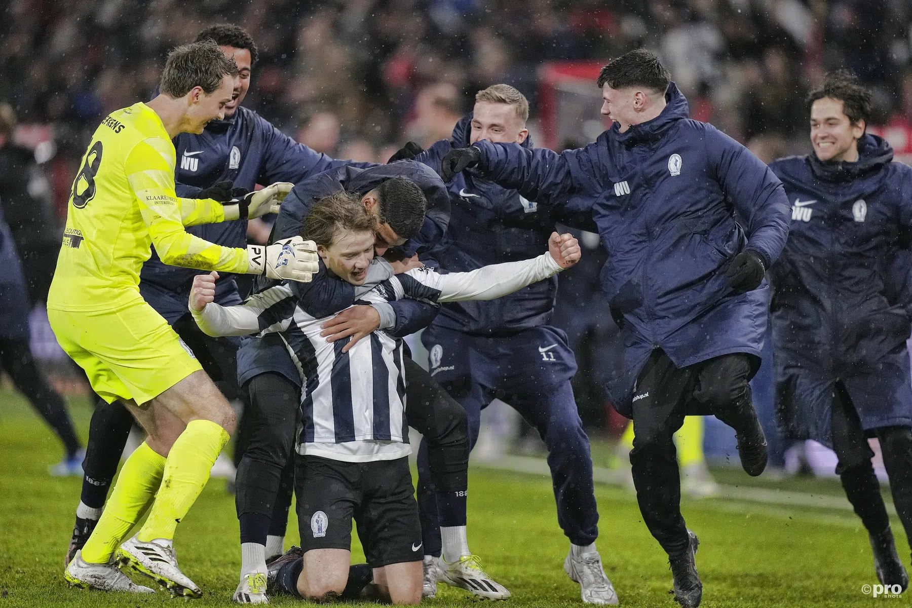 Hercules knikkert Ajax in slotfase uit de KNVB Beker