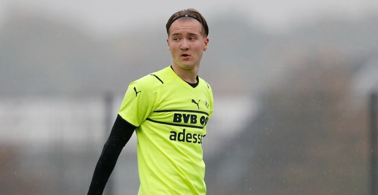 Ajax dient bod bij Borussia Dortmund in voor Julian Rijkhoff