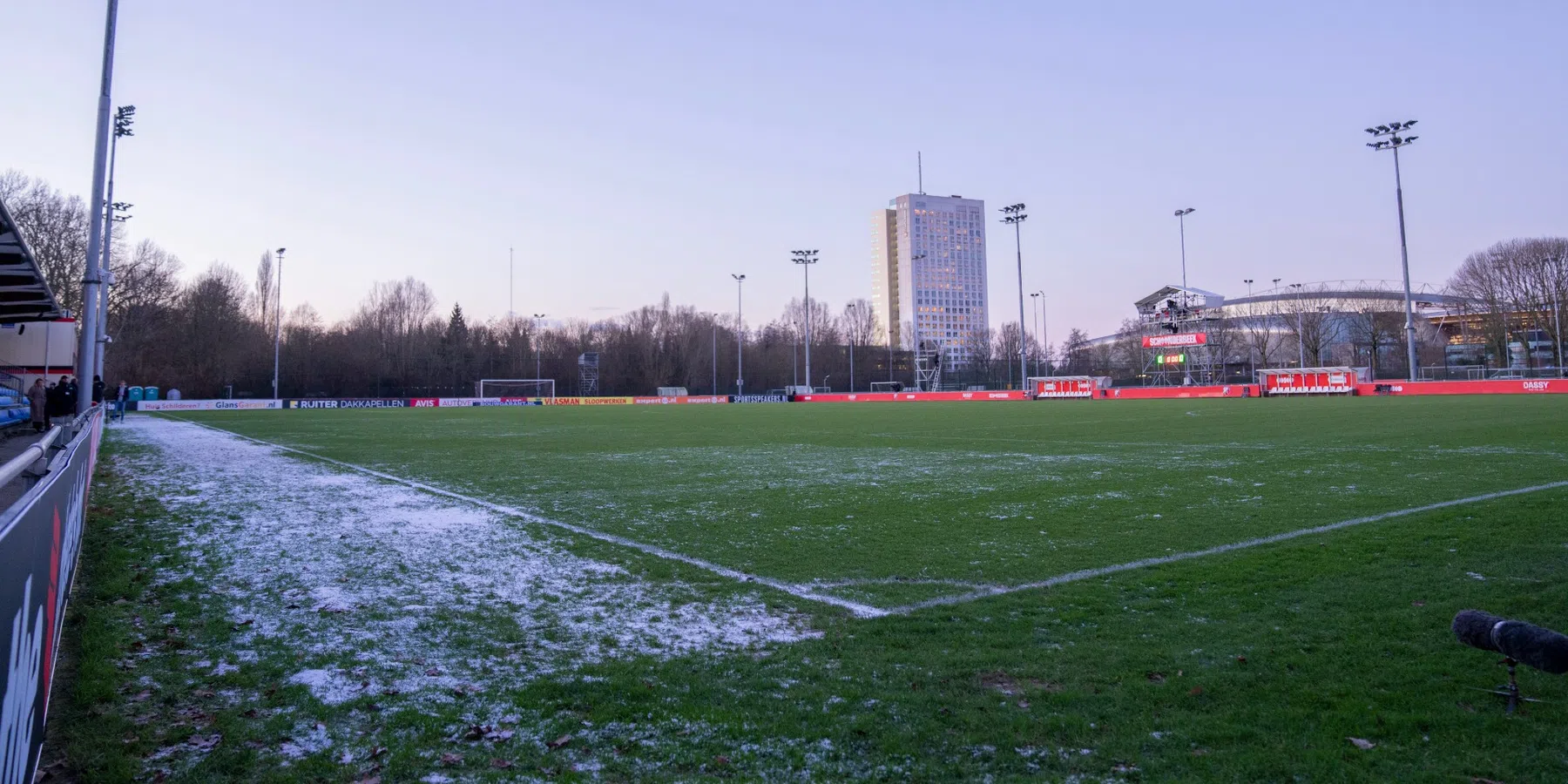 Duel Hercules tegen Cambuur afgelast wegens afgekeurd veld