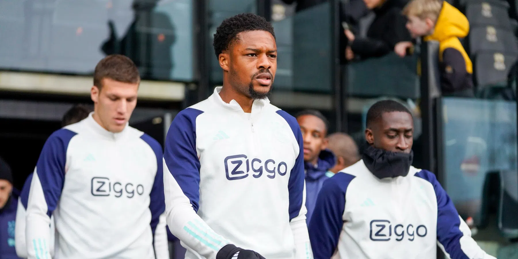 'Ajax ontvangt bod uit Frankrijk voor Akpom, ook Forbs lijkt te vertrekken'