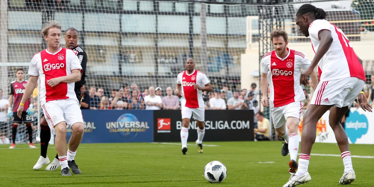 Dit is wanneer de Ajax Legends in een benefietduel de Liverpool Legends