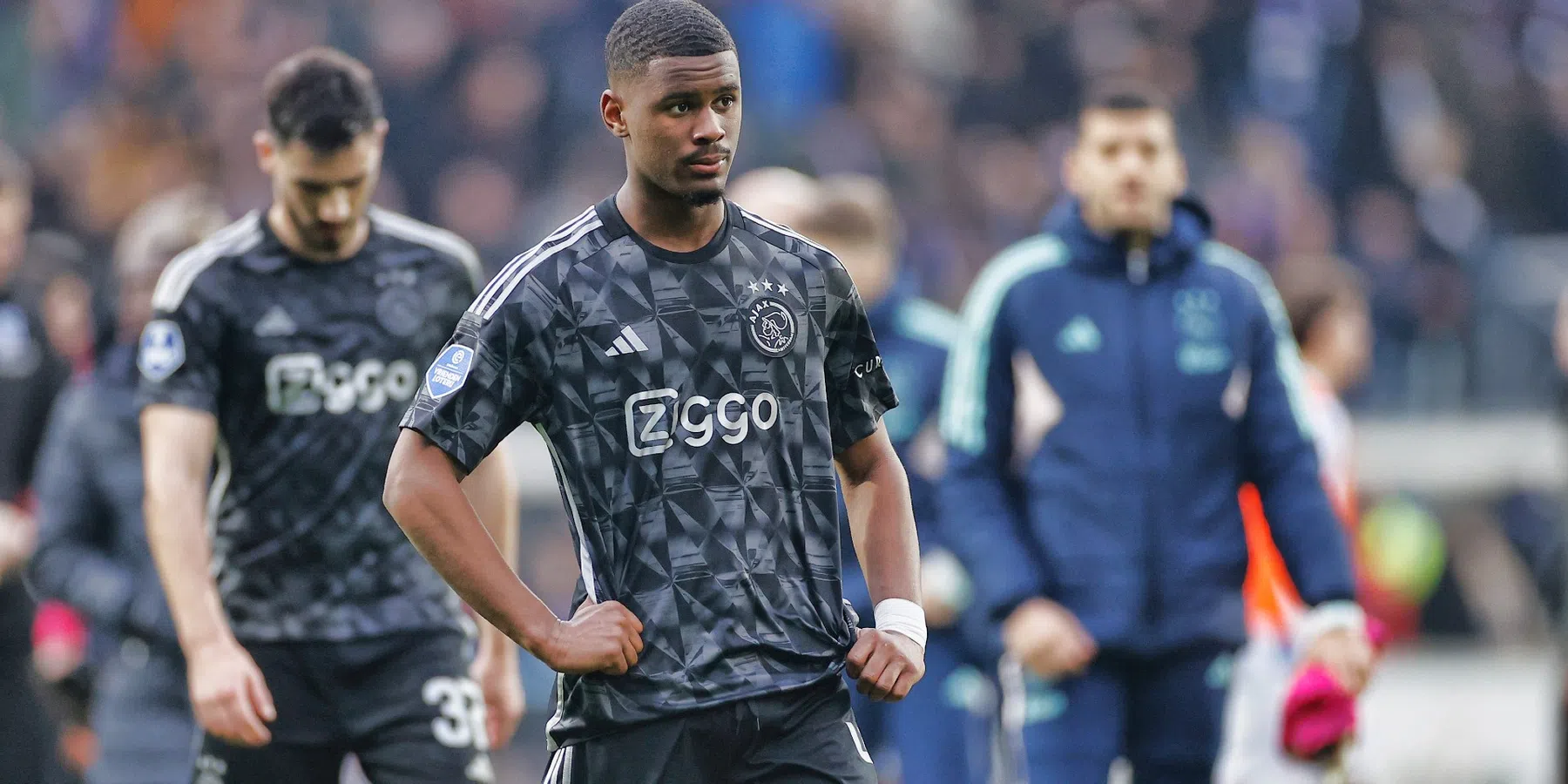 Jorrel Hato wil graag de eerste aanvoerder van Ajax worden in de toekomst