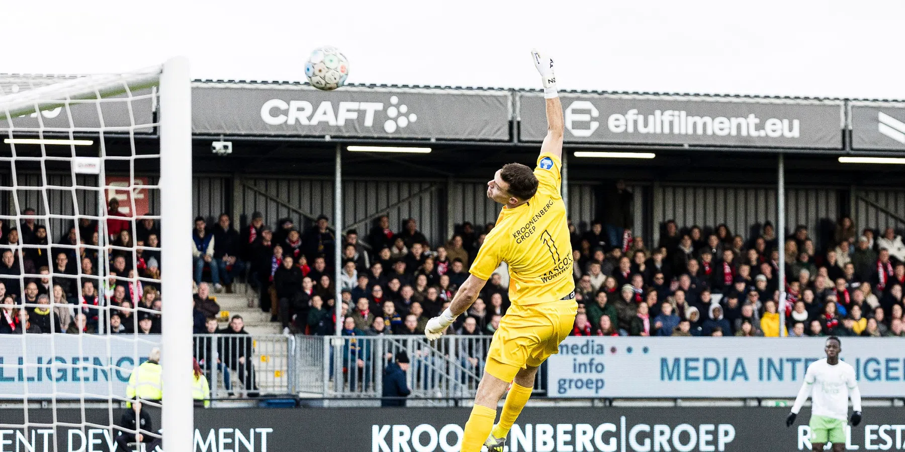 Feyenoord ontsnapt in Almere na Europese uitschakeling