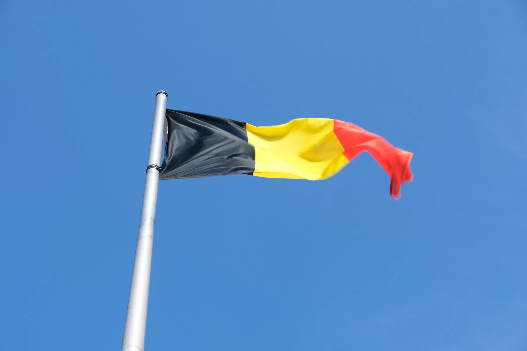 Belgische bond gaat mobieltjes van arbiters controleren: dit is er aan de hand