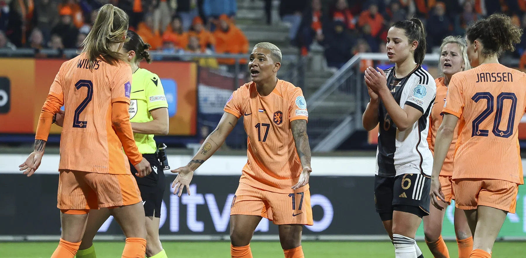 Nederlandse kranten over Oranje Leeuwinnen