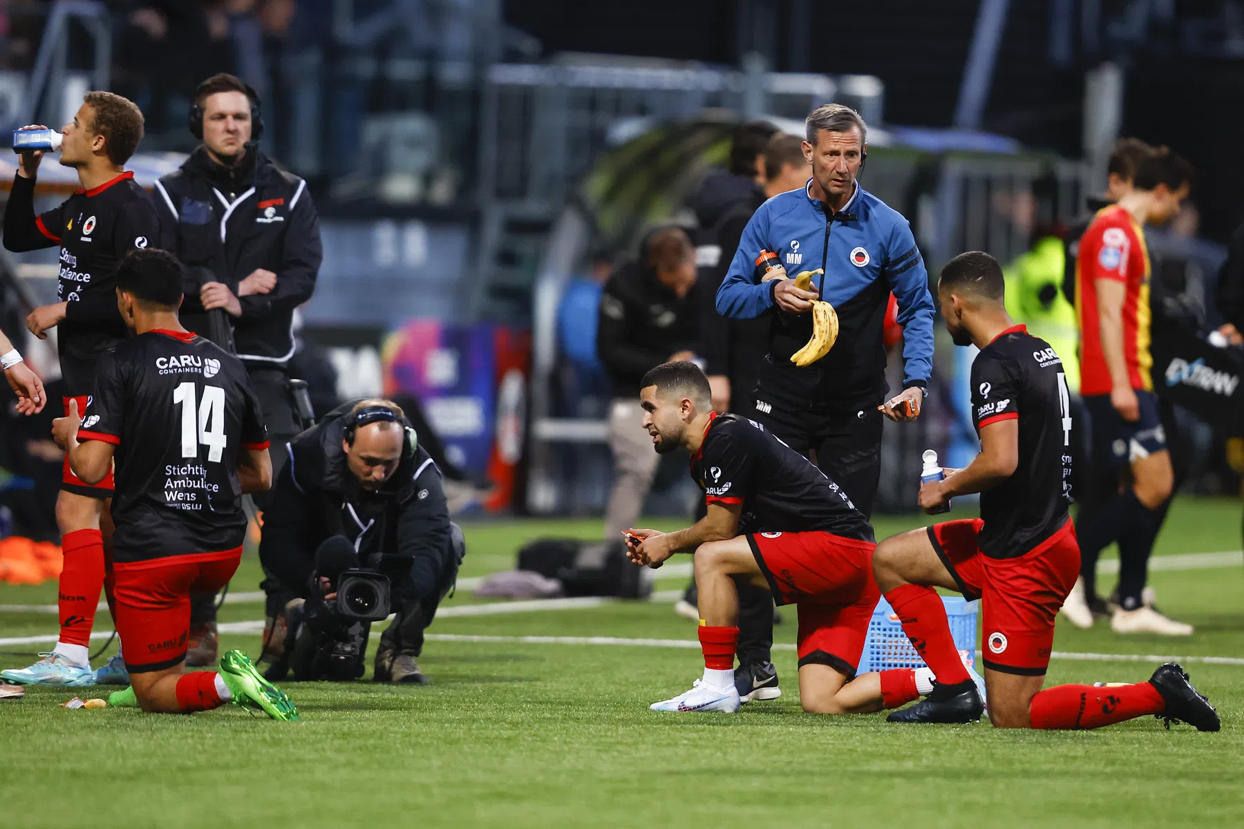 Ramadan in de Eredivisie:  hierdoor zullen wedstrijden vaker stil komen te liggen