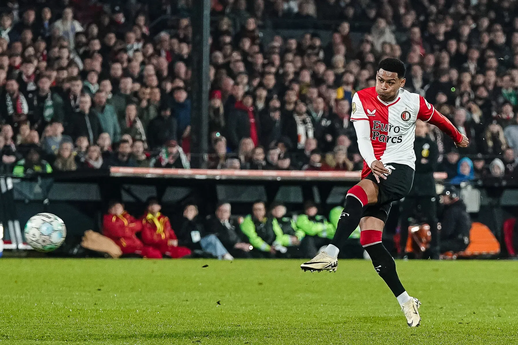 Vertek Lopez na transfer van Smal naar Feyenoord