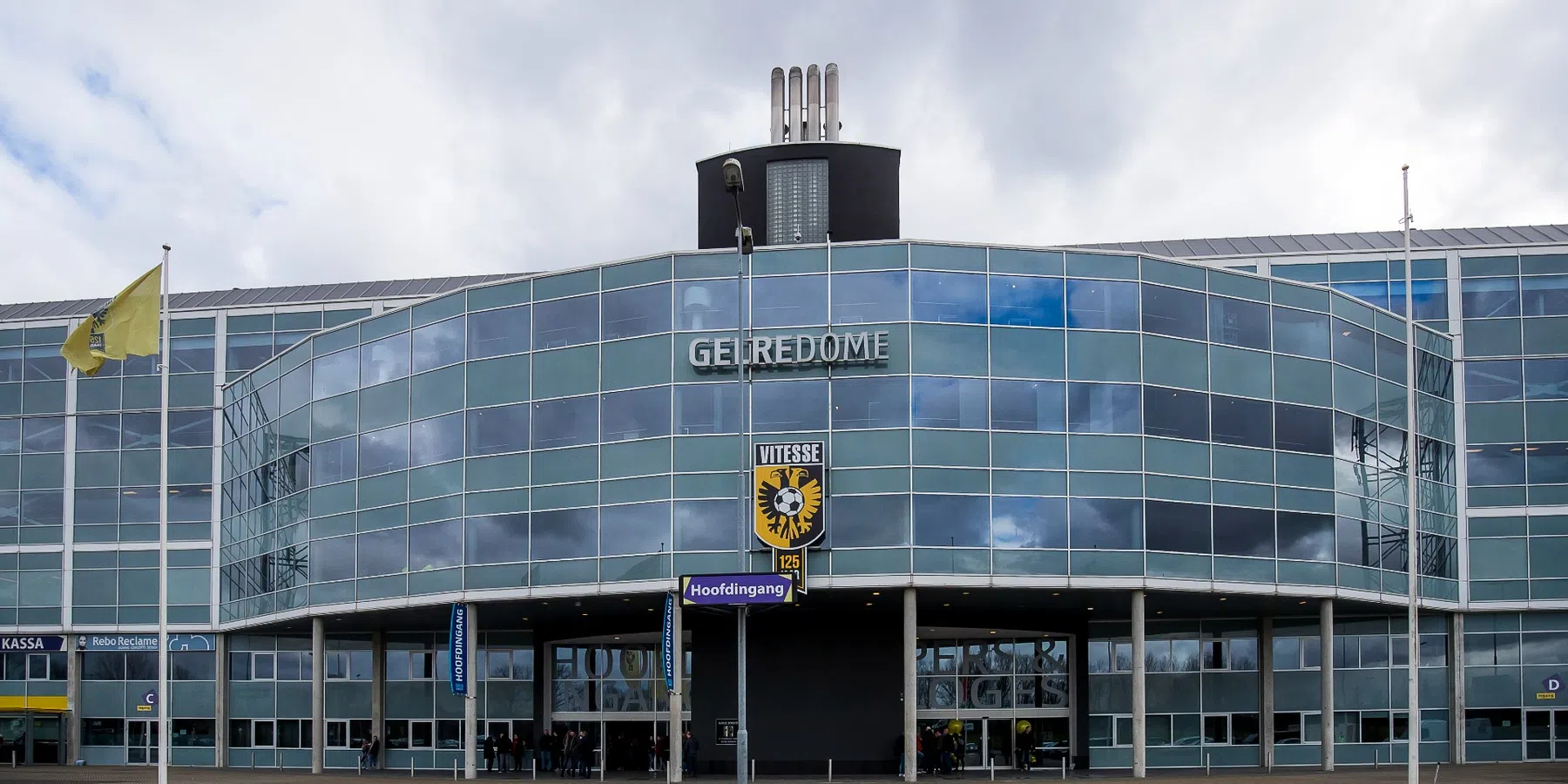 Vitesse nog niet op de hoogte van plannen Gelredome-directeur