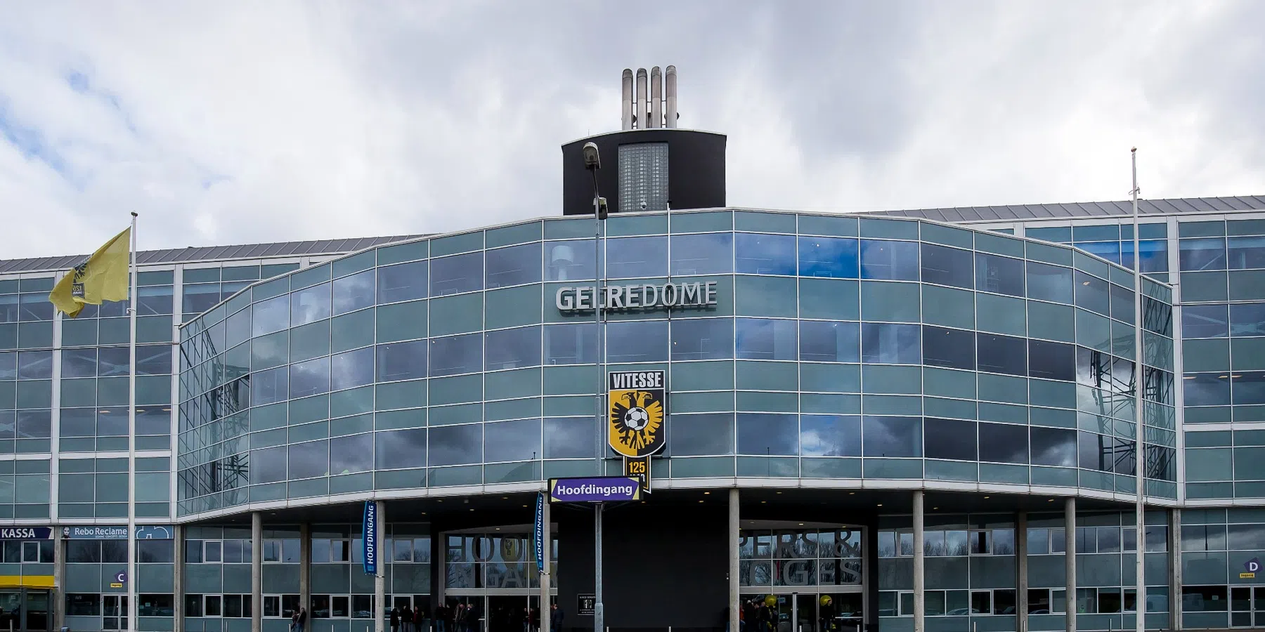 Van de Kuit heeft zich nu ook officieel gemeld bij Vitesse voor overname