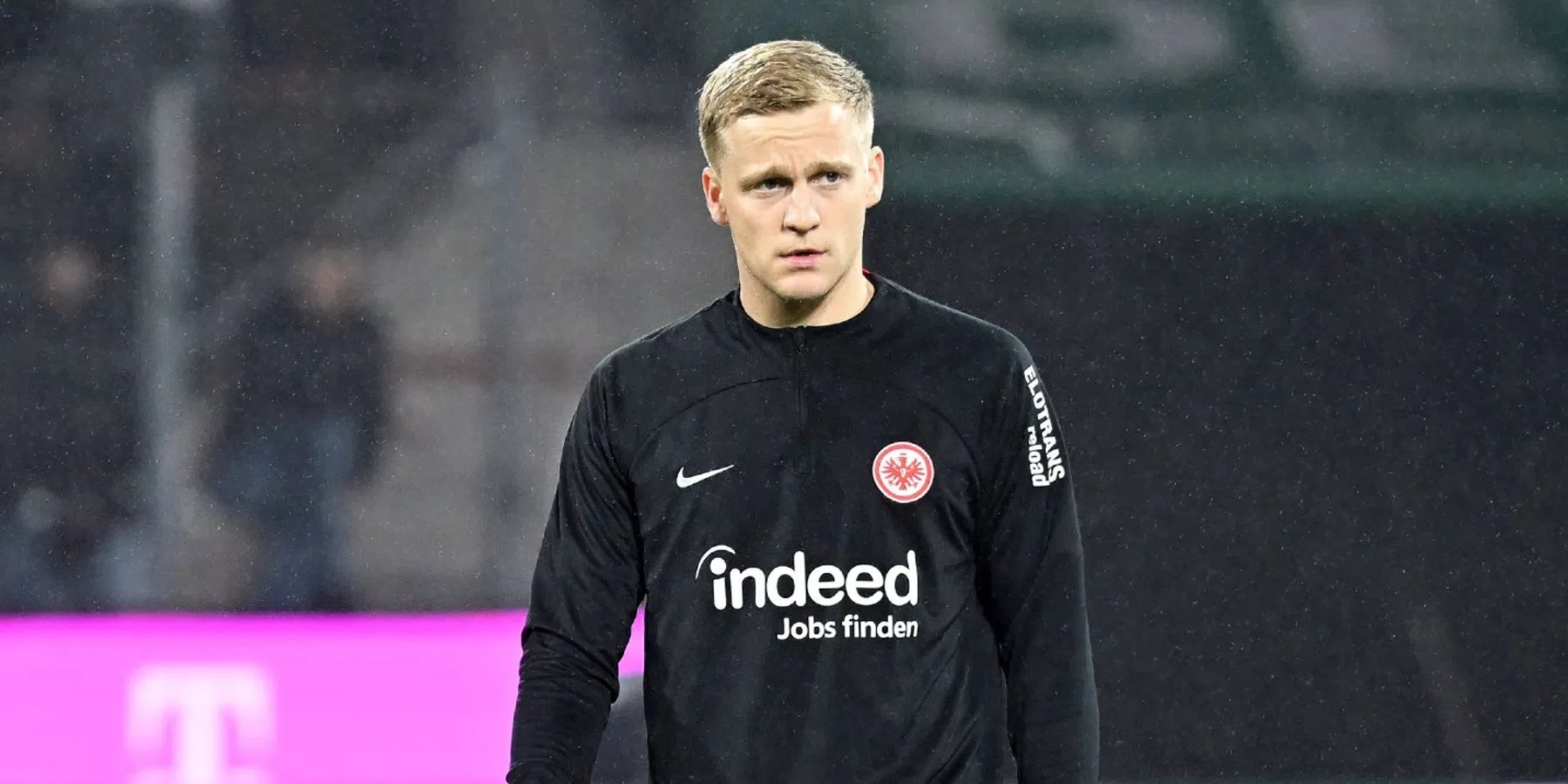 'Van de Beek en Frankfurt weer uit elkaar: Duitsers gaan koopoptie niet lichten'