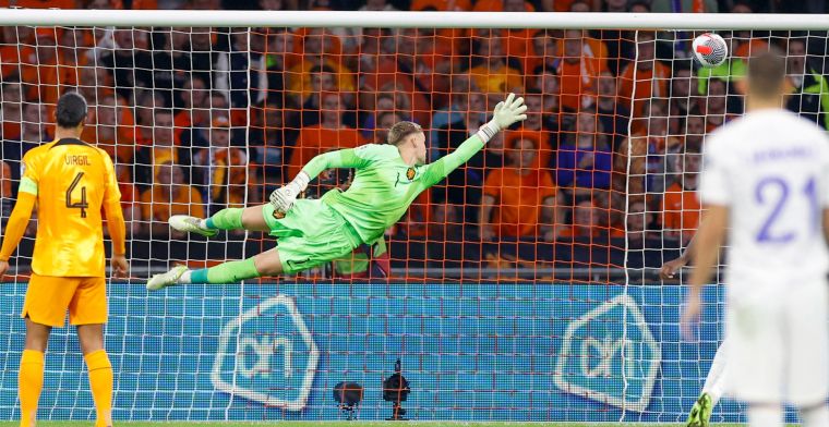 Stekelenburg garandeert: 'Koeman heeft hem benoemd tot eerste doelman voor het EK'