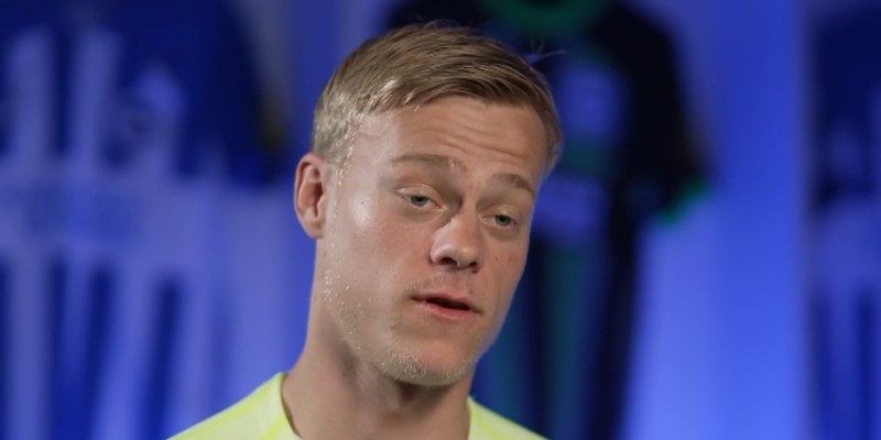 Van Hecke hoopt op Oranje-uitnodiging: 'Daar kan ik ook wel spelen'