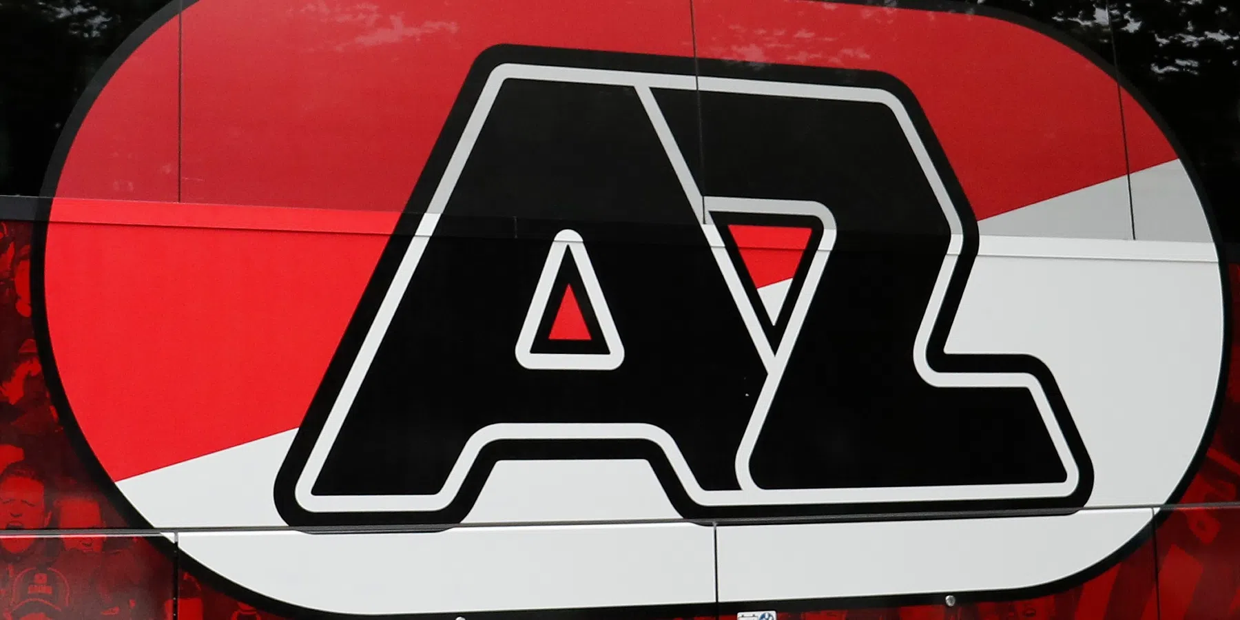 AZ zegt verrast te zijn door de situatie van Alex Kroes bij Ajax