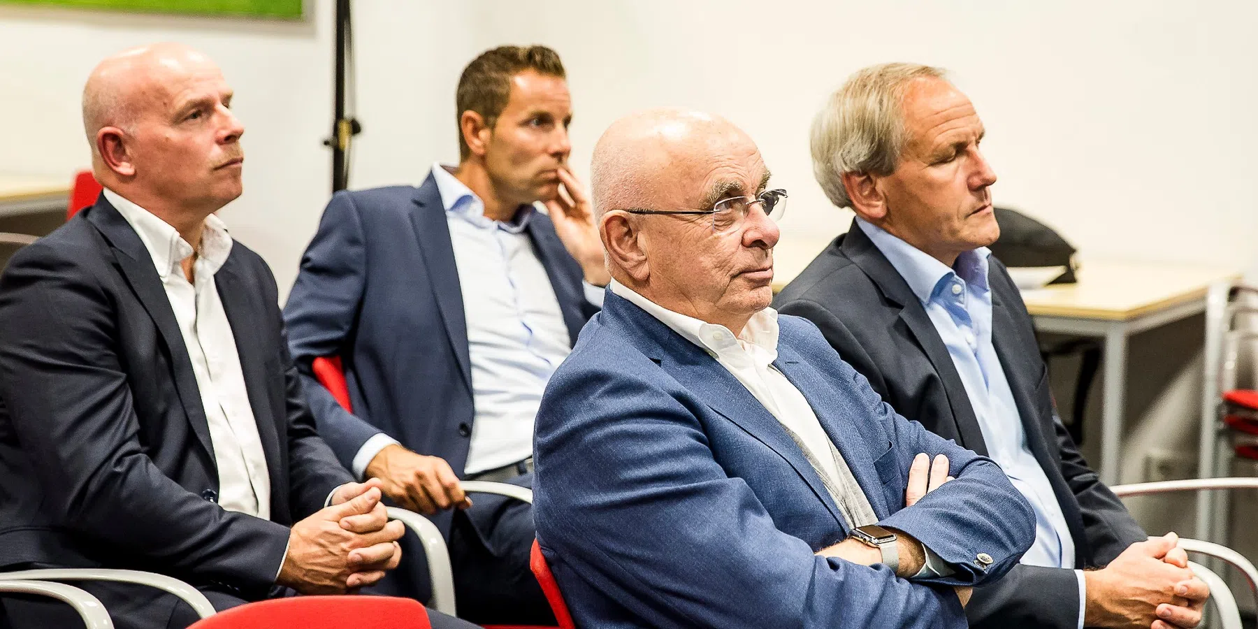 Van Praag openhartig over schorsing Kroes