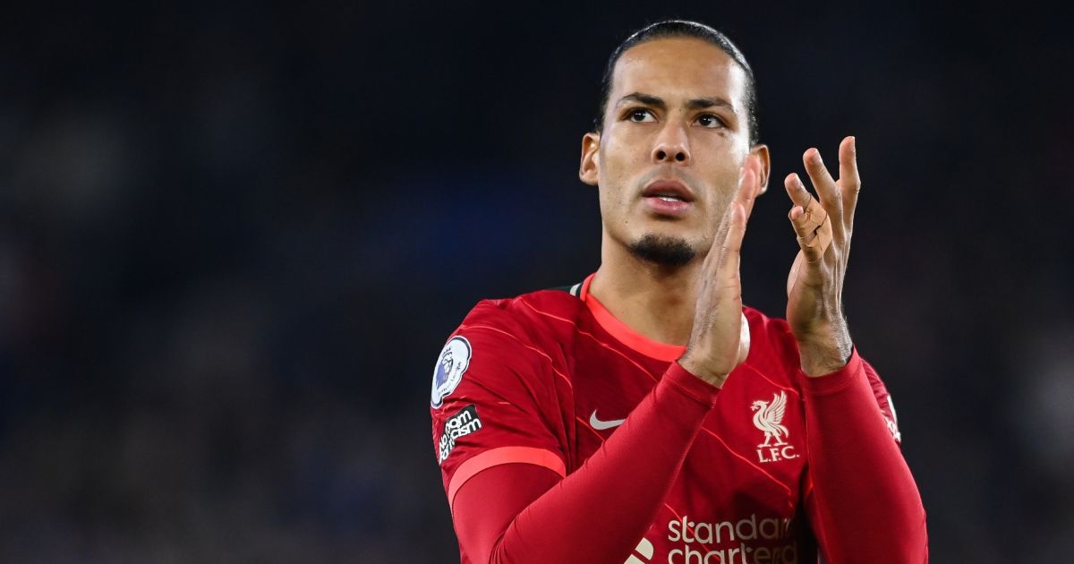 Engelse media pakken Van Dijk keihard aan na zijn matige optreden tegen Atalanta