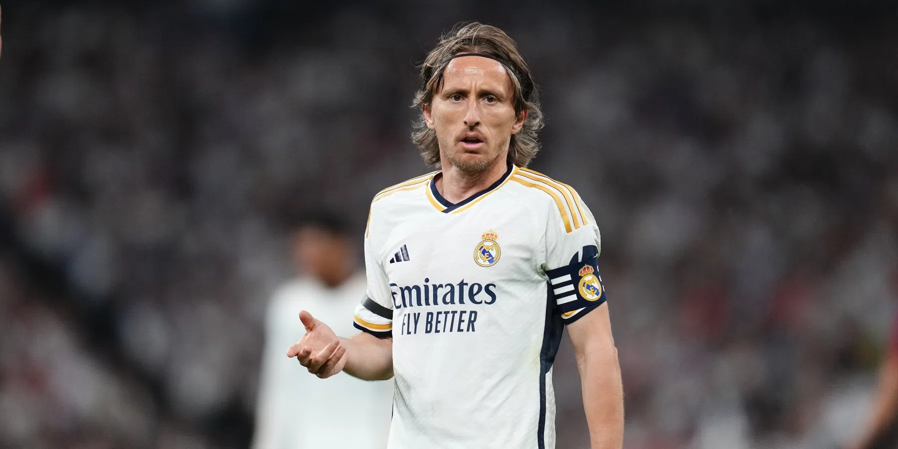 'n deze rol wil Luka Modric koste wat kost bij Real Madrid betrokken blijven'