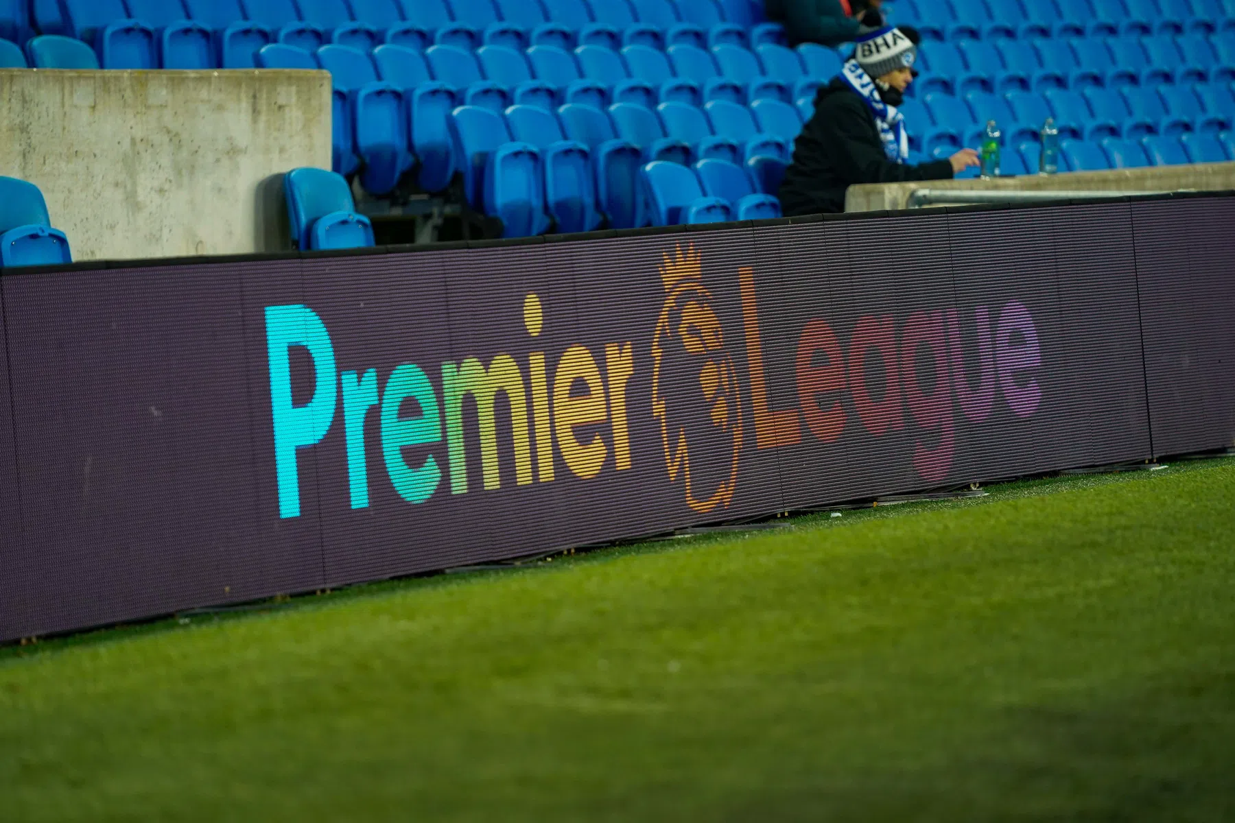 'Twee spelers uit Premier League gearresteerd na beschuldigingen van verkrachting'