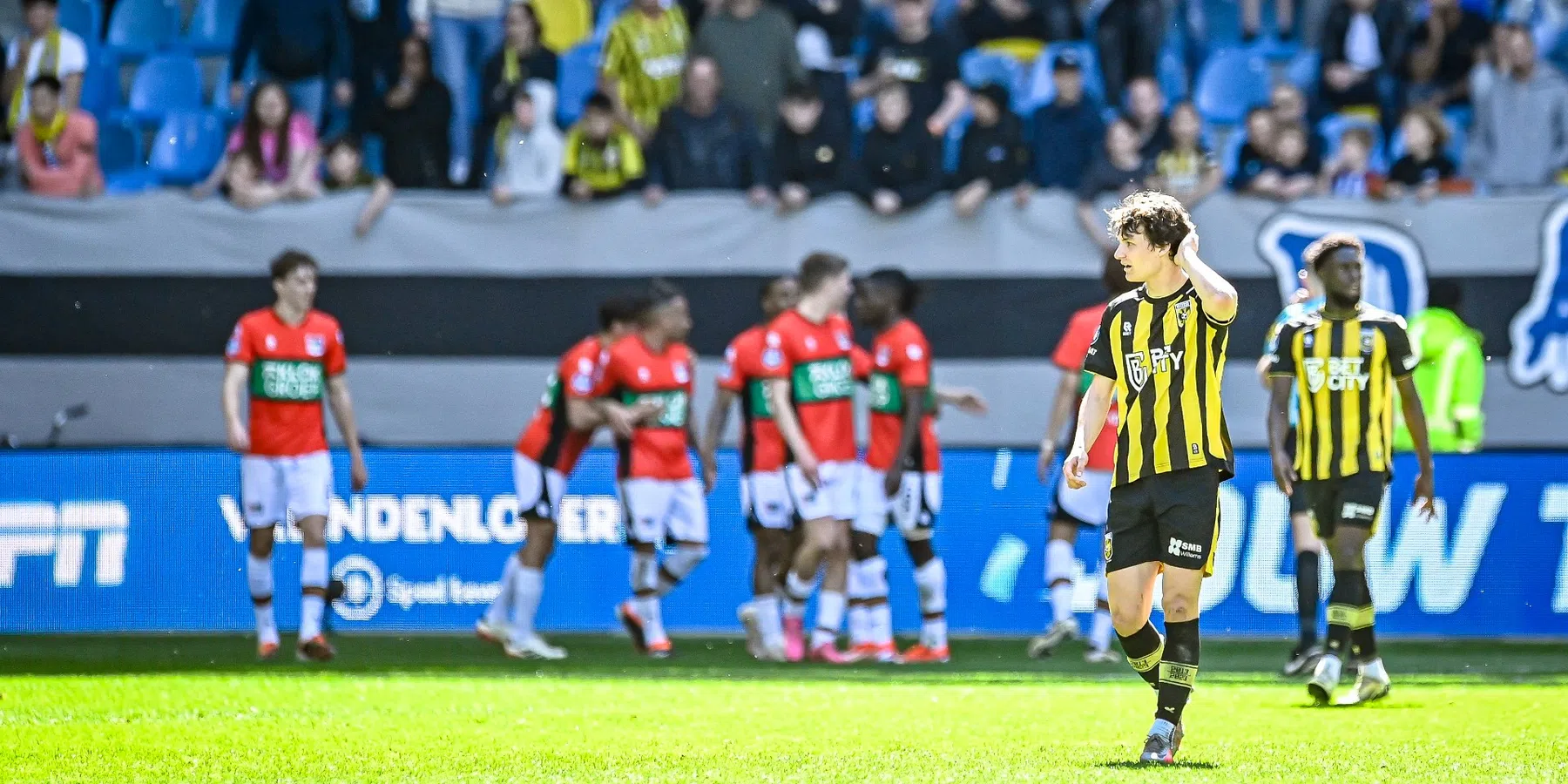 Onverwachte steun: op deze manier proberen NEC-supporters rivaal Vitesse te helpen