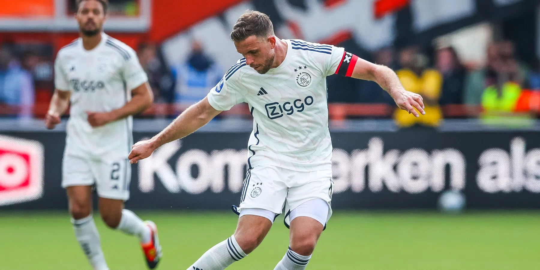 Jordan Henderson vertrekt volgens VI mogelijk al na een halfjaar bij Ajax