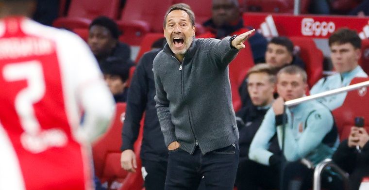 Van 't Schip verwacht bij Ajax te blijven: 'Ga er vanuit dat we eruit komen'