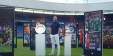 Thumbnail for article: Feyenoord neemt op schitterende wijze afscheid van Slot: 'Walk on, coach'