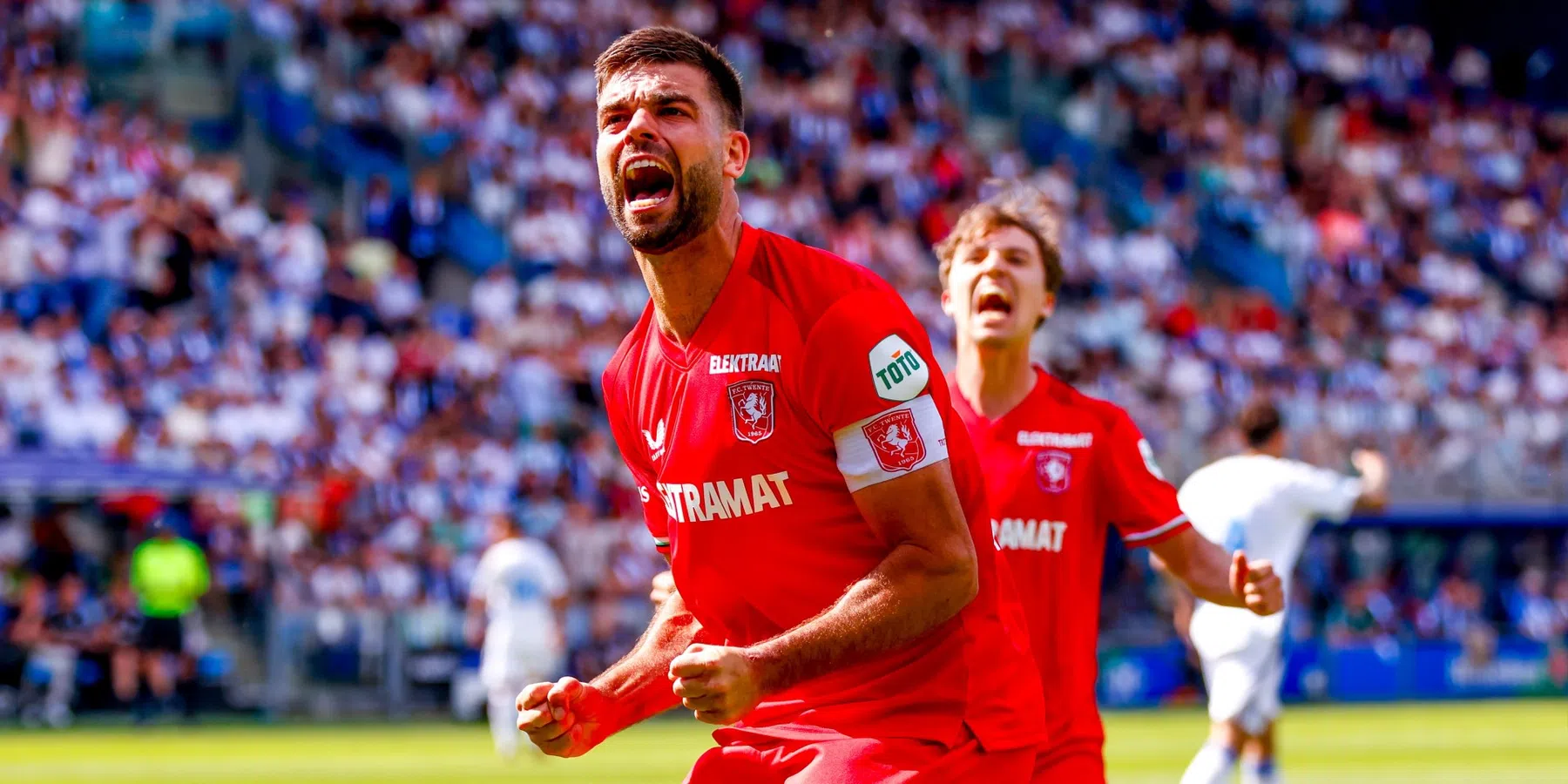 Feest in Enschede: Twente eindigt als derde en gaat voorronde Champions League in