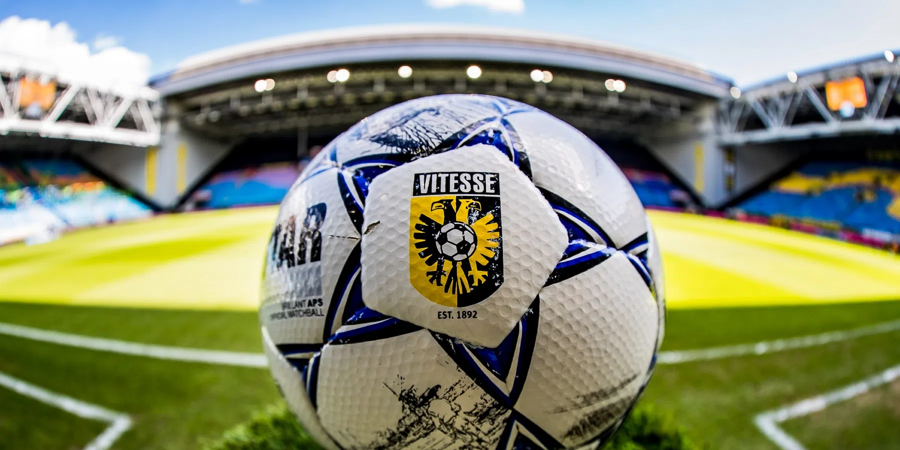 Vitesse lanceert aandelenplan, club zoekt 5 miljoen bij regionale investeerders