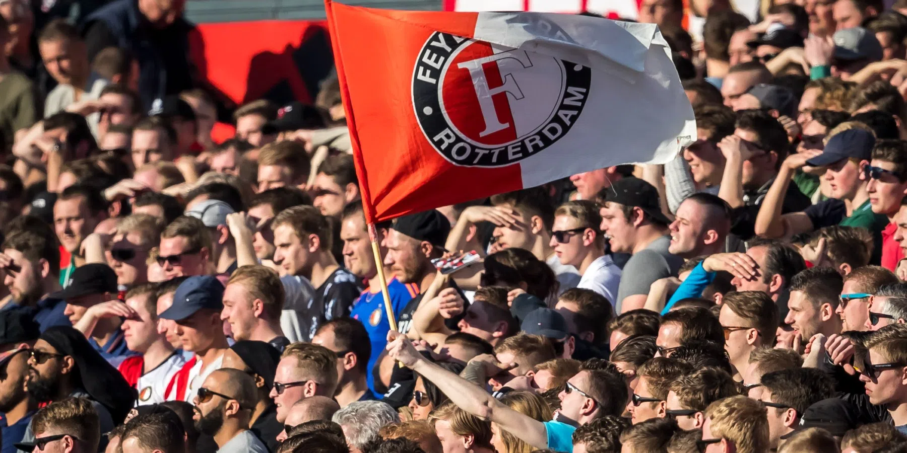 Deze 'amateurtrainer' moet de nieuwe assistent van Priske worden bij Feyenoord