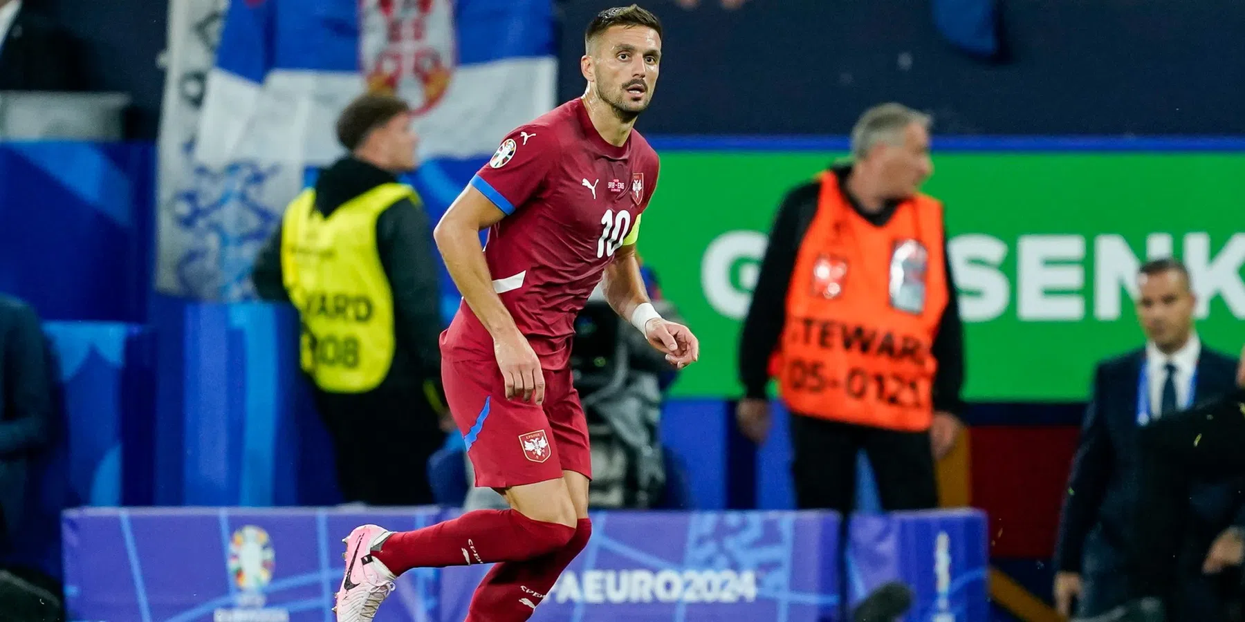 Tadic baalt van zijn reserverol bij Servië: "Als ik in het veld had gestaan.."