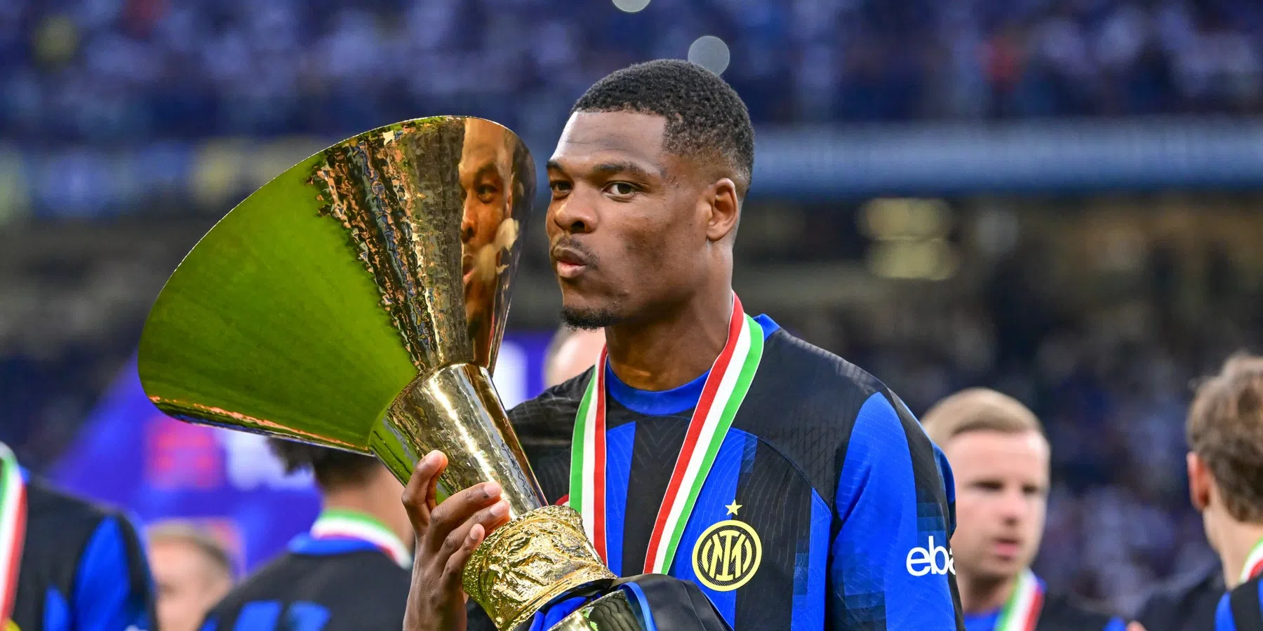 Nieuw contract in de maak: dit zegt Dumfries over zijn toekomst bij Inter