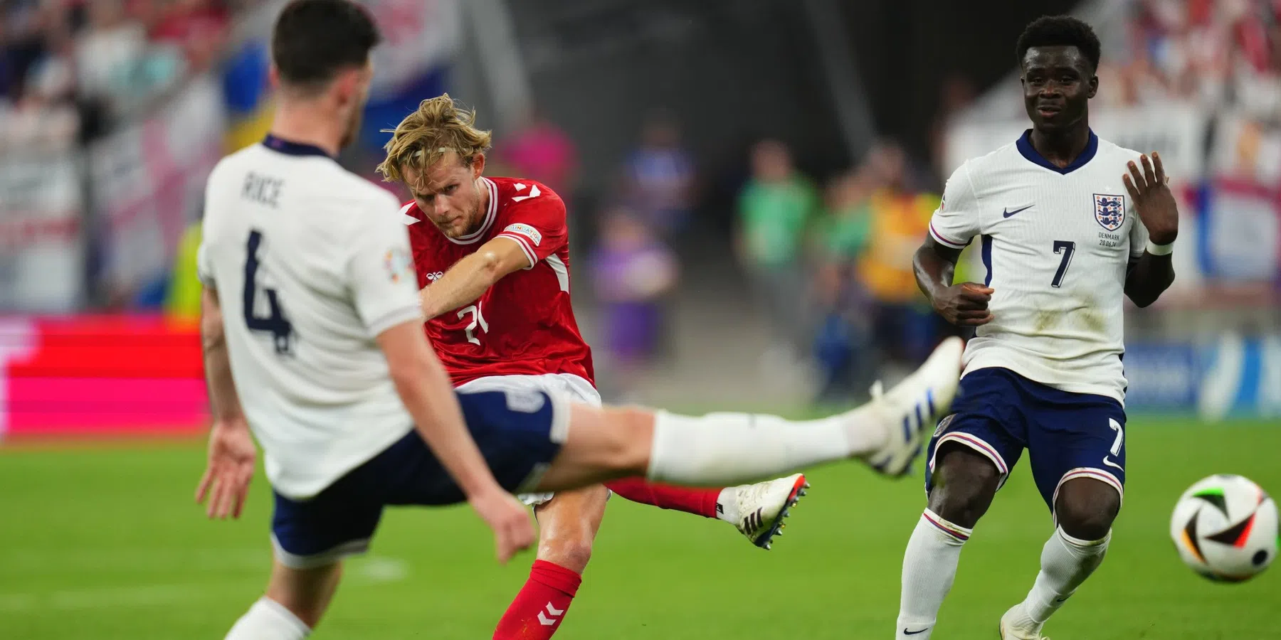 Engeland en Denemarken delen de punten na boeiend voetbalgevecht 