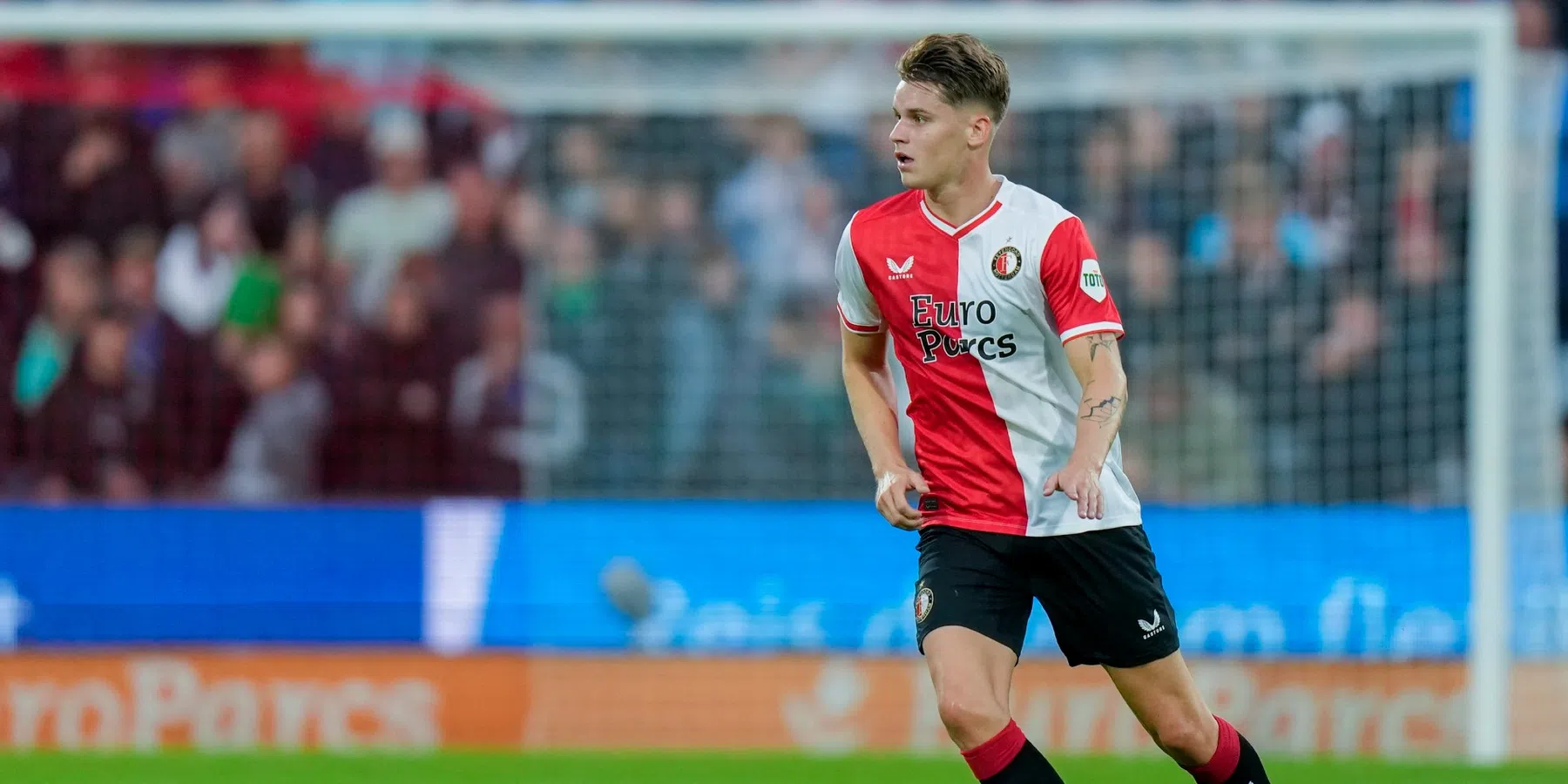Officieel: Feyenoord-verdediger maakt fraaie transfer naar de Bundesliga