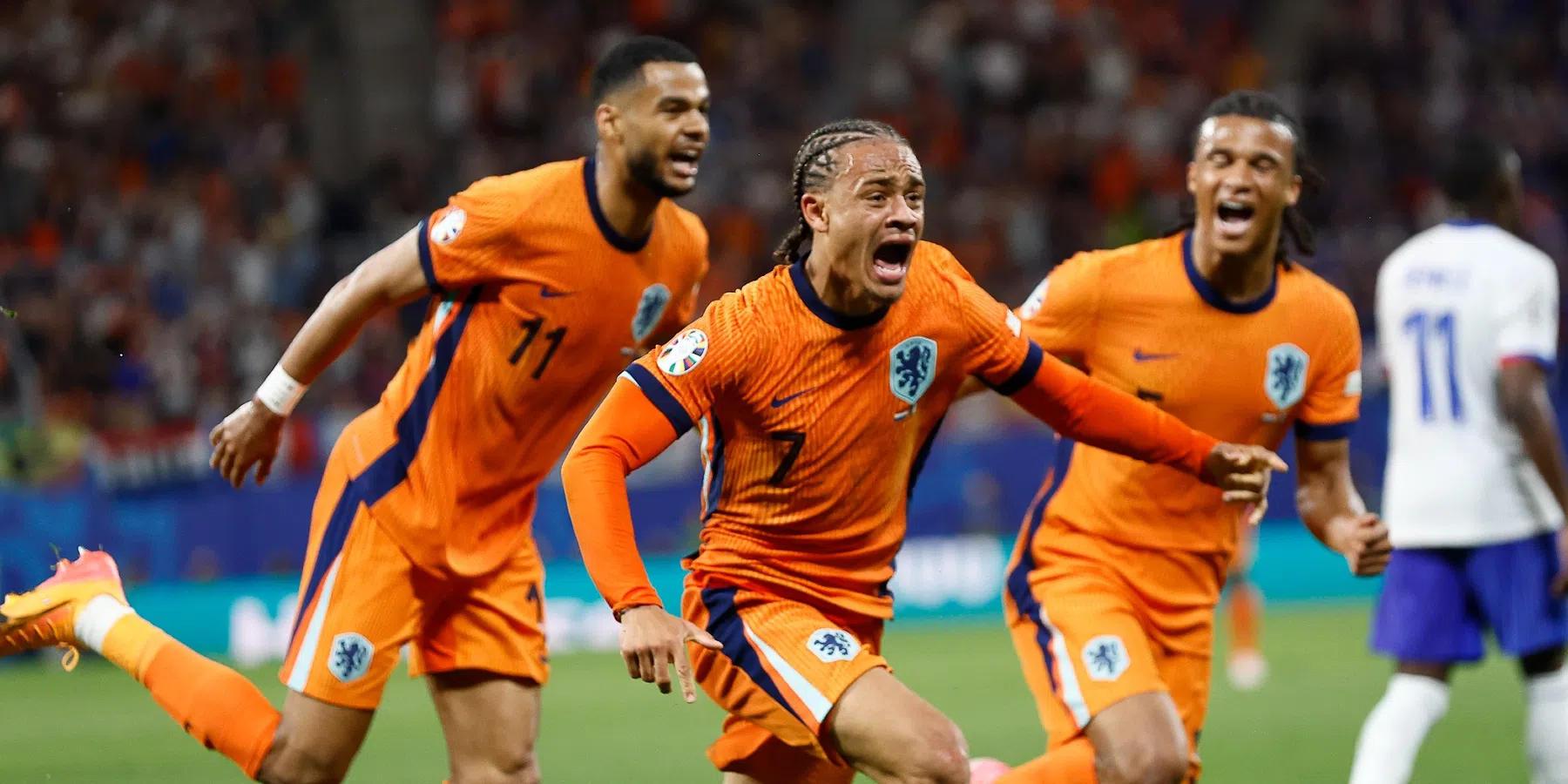 Het Nederlands elftal heeft de verkoeling opgezocht tijdens de rustdag op het EK