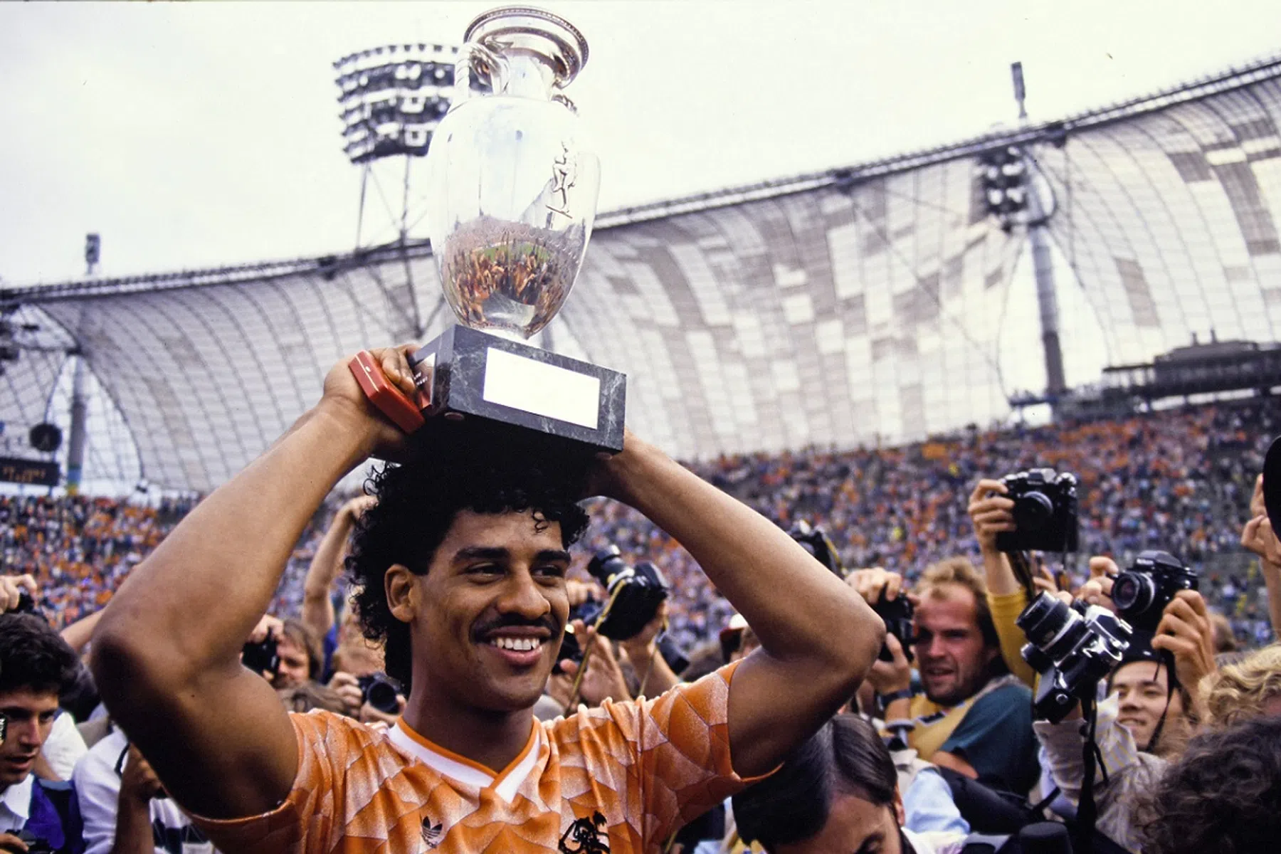 Na 36 jaar speelt Nederland weer in heilige stad