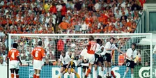 Thumbnail for article: Zo verliepen de vorige ontmoetingen tussen Nederland en Engeland op een EK
