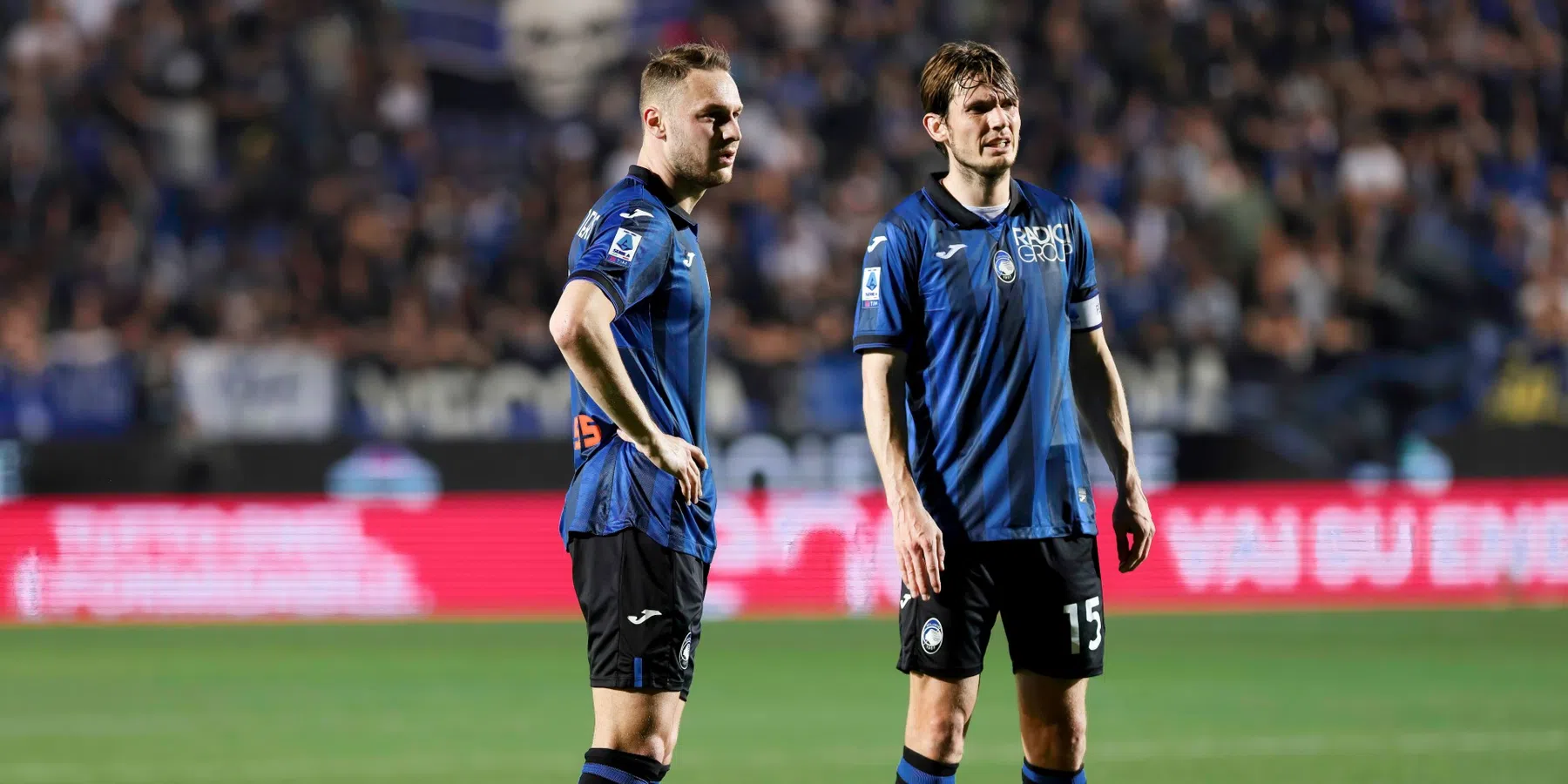 Marten de Roon en Teun Koopmeiners zijn weer op het veld verschenen bij Atalanta