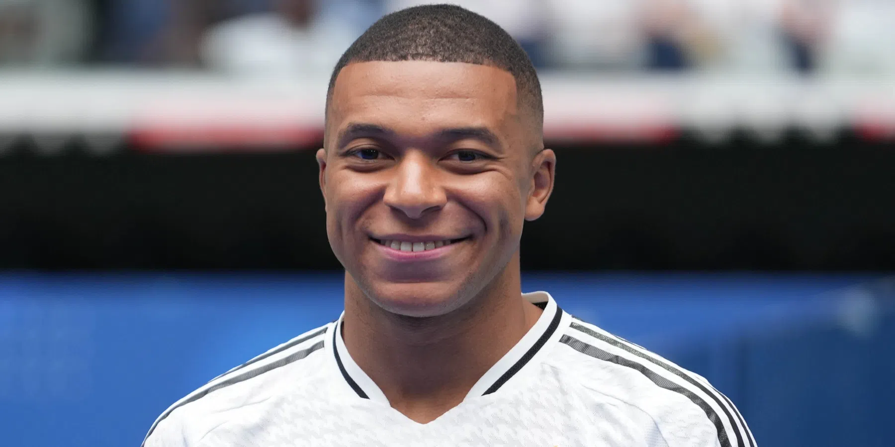 Hoeveel geld gaat Kylian Mbappé verdienen bij Real Madrid?
